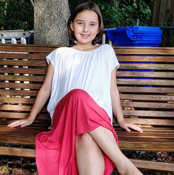 Meet your Posher, Lisa - Picture 2 of 8